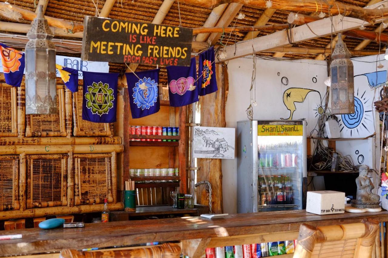 Gili Meno Eco Hostel Extérieur photo